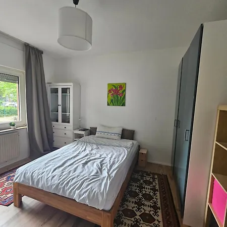 Lägenhet Zimmer In Düsseldorf